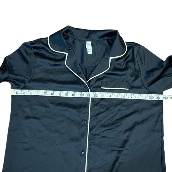 Stars Above Women’s Black And White Nightgown, Size M, NWOT - Picture 4 of 6